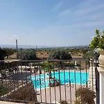 Bed & Breakfast Valle Di Chiaramonte 3*