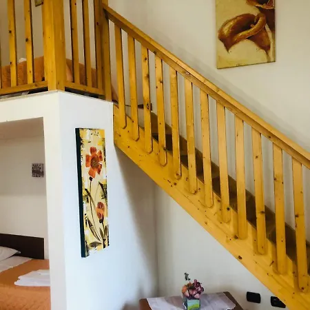 Valle Di Chiaramonte Bed & Breakfast *