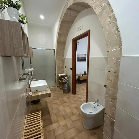 Valle Di Chiaramonte 3*