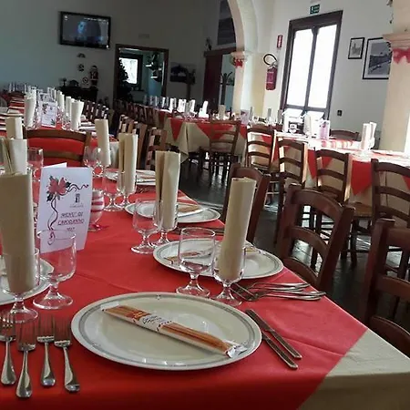 Valle Di Chiaramonte Bed & Breakfast