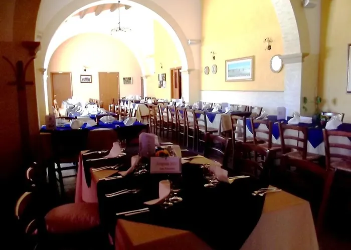 Valle Di Chiaramonte فندق مبيت وإفطار كيارامونتي غولفي