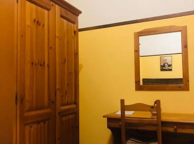 Valle Di Chiaramonte فندق مبيت وإفطار 3*