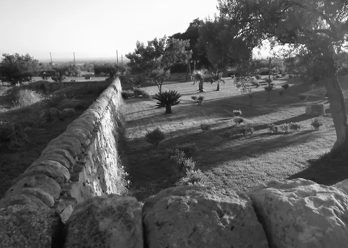 Valle Di Chiaramonte 3* كيارامونتي غولفي