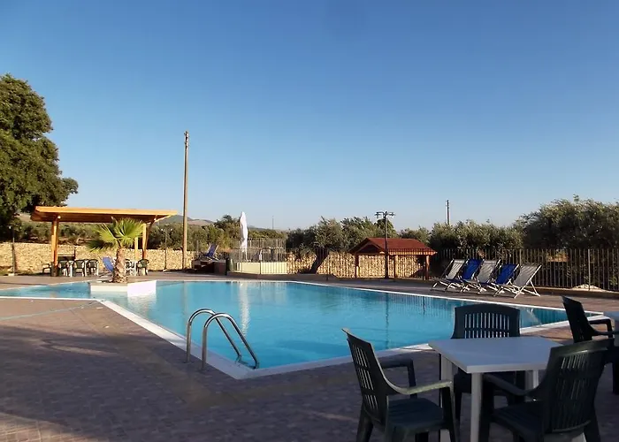 فندق مبيت وإفطار Valle Di Chiaramonte 3*